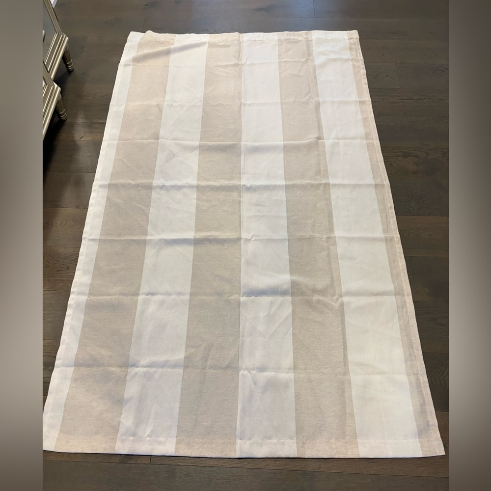 Tahari designer crème curtains NWT retail $299 plus tax total